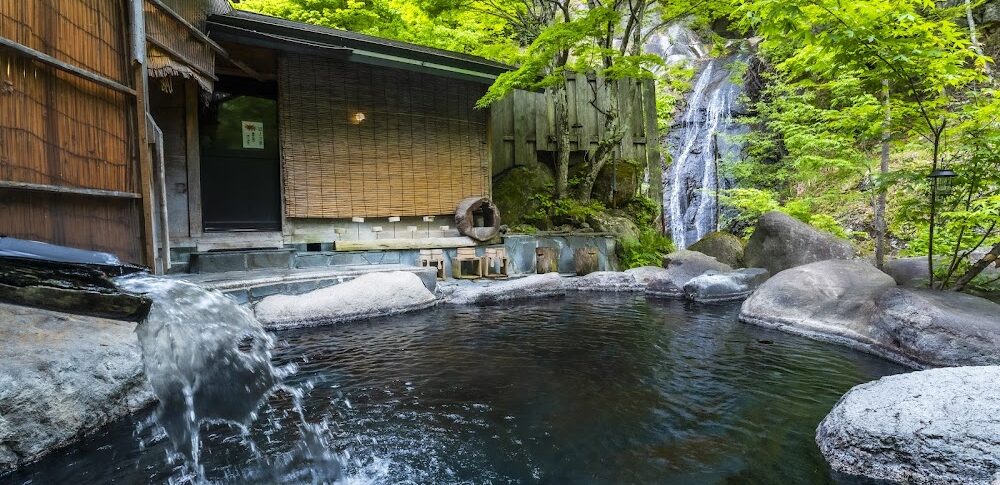Hakkonetsu Hot Spring