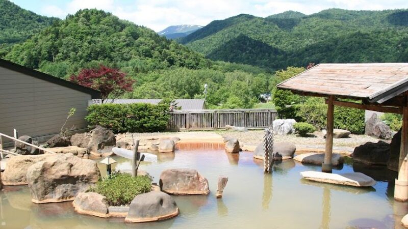 Oshamanbe Hot Spring (Hokkaido)