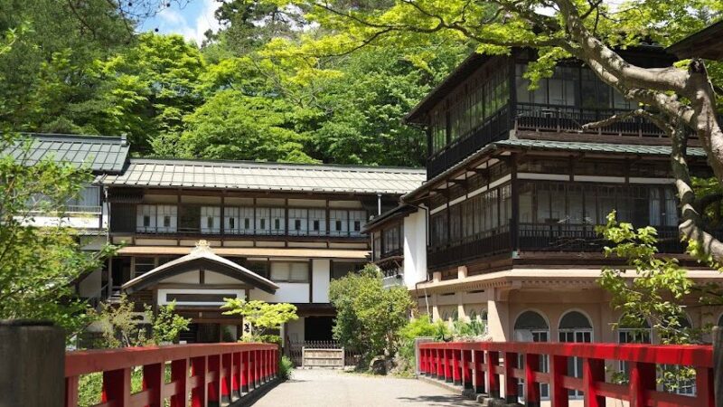 四万温泉